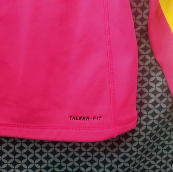 Nike Therma fit- Women's neon pink, yellow & blue pullover sweatshirt. Size - XS - Picture 9 of 10